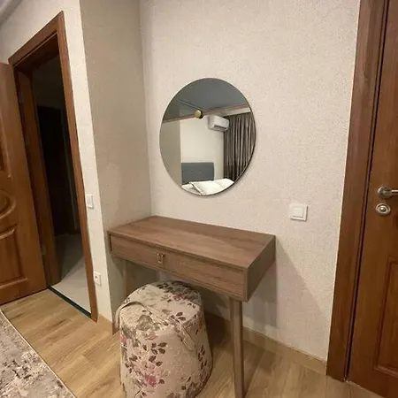 Excellant Flat 3+1 Near Fatih Mosque شقة