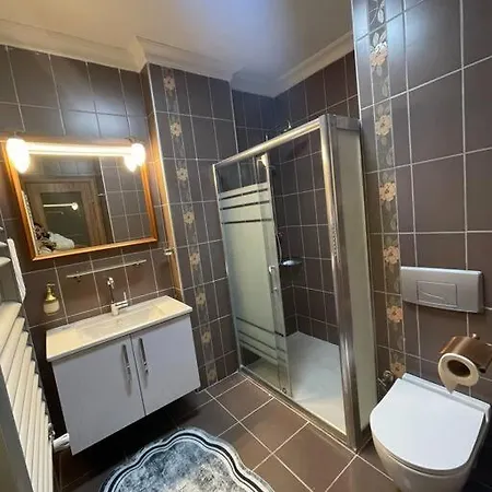 Apartment Excellant Flat 3+1 Near Fatih Mosque